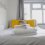 Modern Greatly Located London